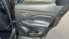 Nissan Juke 1.0 DiG-T 114 N-Connecta 5dr DCT Petrol Hatchback